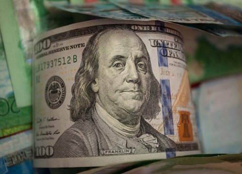 Стоимость доллара в Казахстане выросла